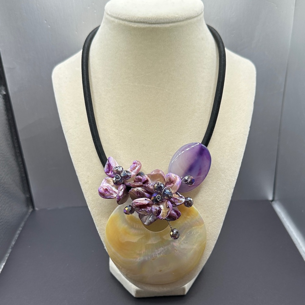 Artistic Floral Necklace with Purple and Gold Accents